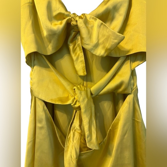 Lovers + Friends Nate Mini Dress in Chartreuse Green Chartreuse Green Yellow Sm - Picture 3 of 9